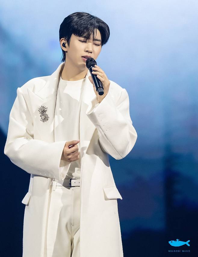 딱 99일! 임영웅 '천국보다 아름다운' 뮤직클립 96번째 천만뷰 달성