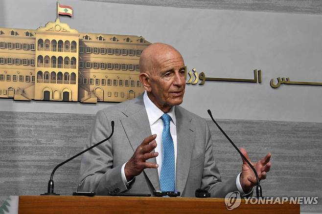 21일(현지시간) 기자회견 중인 톰 배럭 시리아특사 [EPA 연합뉴스 재판매 및 DB 금지]