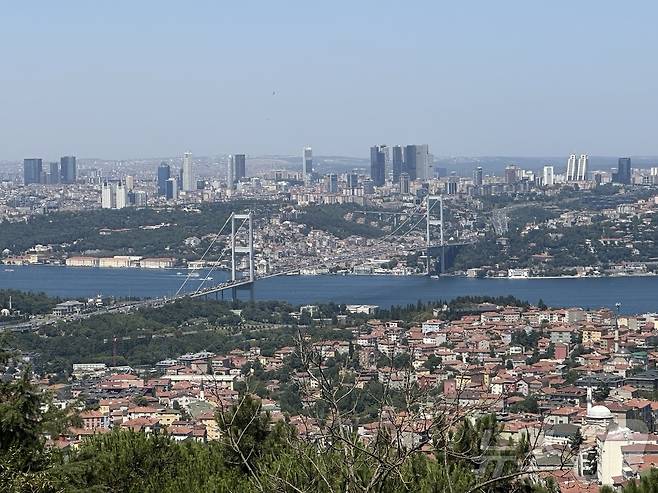 튀르키예 이스탄불의 보스포루스 다리. 2025.7.17. ⓒ News1 이창규 기자