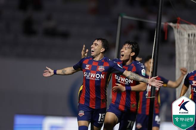 Suwon FC (Korea Professional Football Federation)