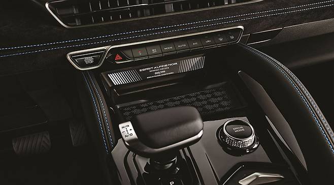 르노 그랑 콜레오스 에스프리 알핀 누아르