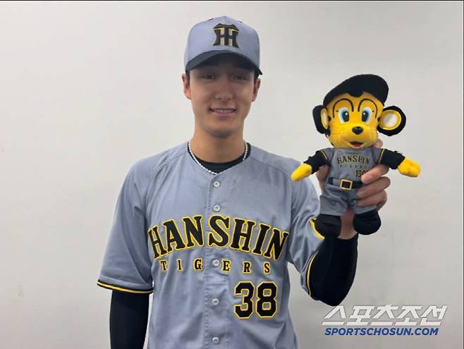 한신 오바타는 20일 요미우리전에서 시즌 1호 홈런을 치고, 21일 2~3호 홈런을 터트렸다. 사진캡처=요미우리 자이언츠 SNS