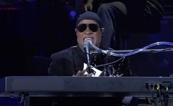 스티비 원더 [사진=스티비 원더 유튜브 캡처]