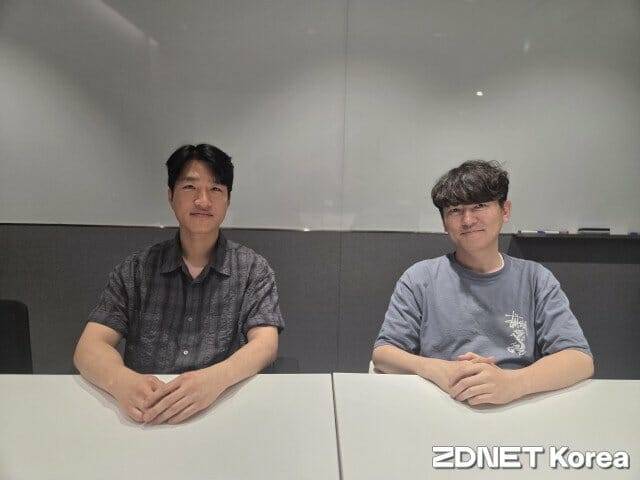 (좌측부터) 나일영 테크파이브스튜디오 대표, 이관용 조이시티 전략사업팀장.