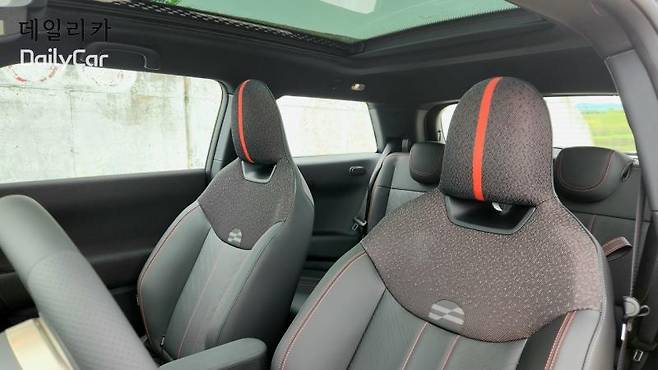 더 뉴 올 일렉트릭 미니 JCW