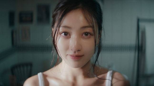 (Credit: JYP Entertainment)