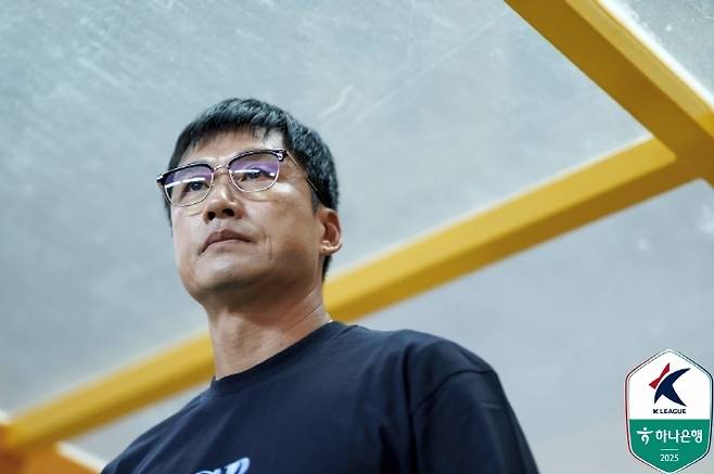 광주 FC 이정효 감독. 사진=한국프로축구연맹