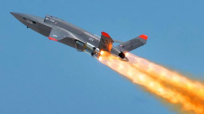 미국산 인공지능(AI) 전투 드론 XQ-58A ‘발키리’. 출처=미 공군