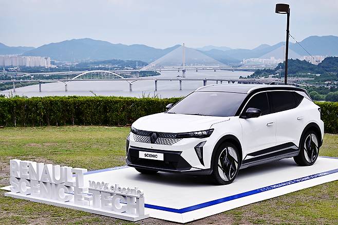 르노코리아 세닉 E-테크 일렉트릭. 사진: 김학수 기자