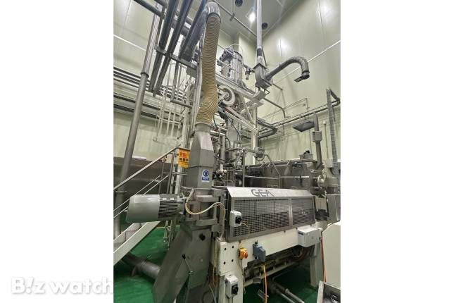 풀무원 음성생면공장 초고압 ASE 라인의 반죽기. / 사진=정혜인 기자 hij@