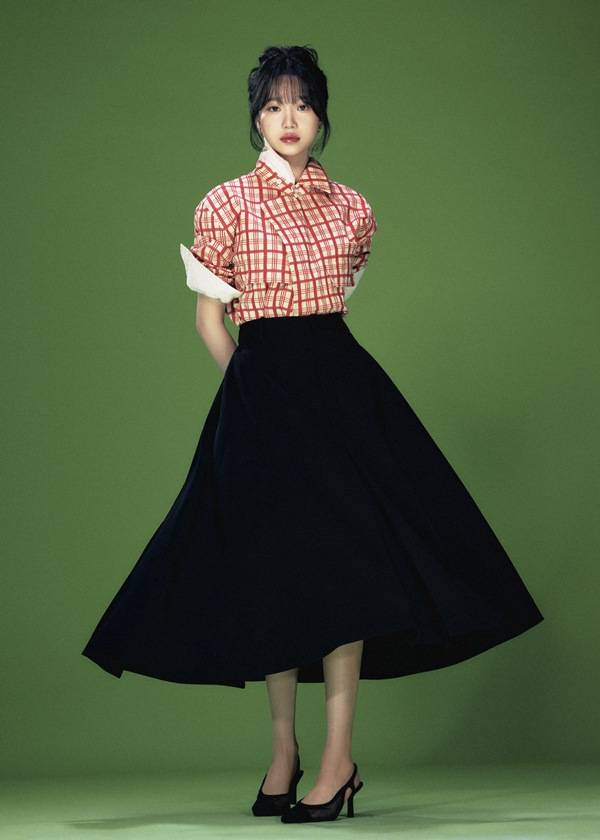 배우 조유리&nbsp;ⓒ넷플릭스