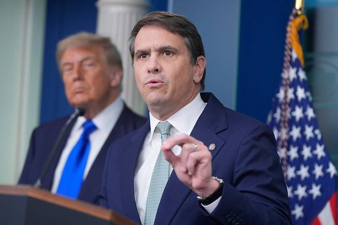 토드 블랑쉬 법무차관은 22일 알리나 하바의 검사장 임명을 막은 법원을 비판했다. 블랑쉬도 도널드 트럼프 대통령의 개인 변호사 출신이다./AP 연합뉴스