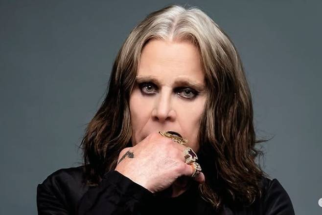 ‘헤비메탈 제왕’ 오지 오스본이 22일(현지시간) 향년 76세로 별세했다. [사진출처 = 오지 오스본 인스타그램]