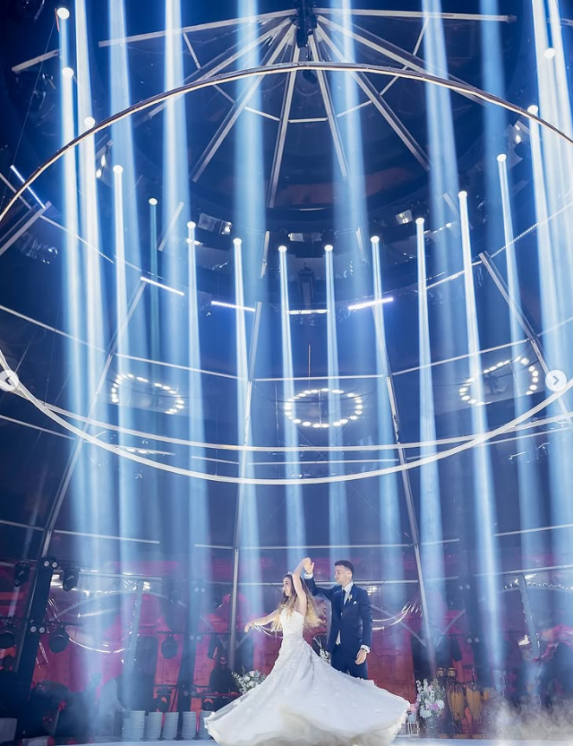 ▲ 조타는 사고가 일어나기 열하루 전에 오랜 연인과 결혼식을 올린 것으로 알려져 안타까움을 더했다. 슬하에 자녀 셋을 둔 카르도소와 지난달 22일 결혼식을 올렸는데 신혼 생활을 시작한 지 불과 열하루 만에 참변을 입었다. ⓒ 카르도소 SNS