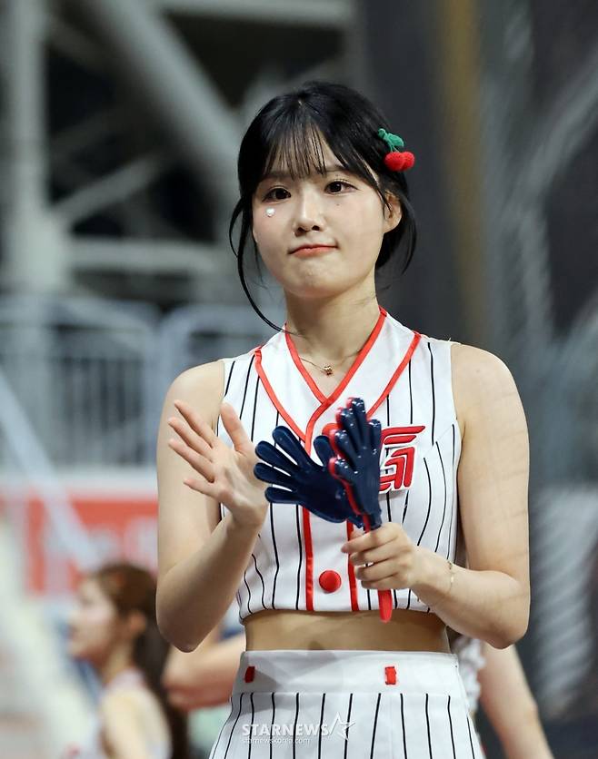 [한번에쓱]'자  갈매기들 다들 일어날 시간!' 최홍라