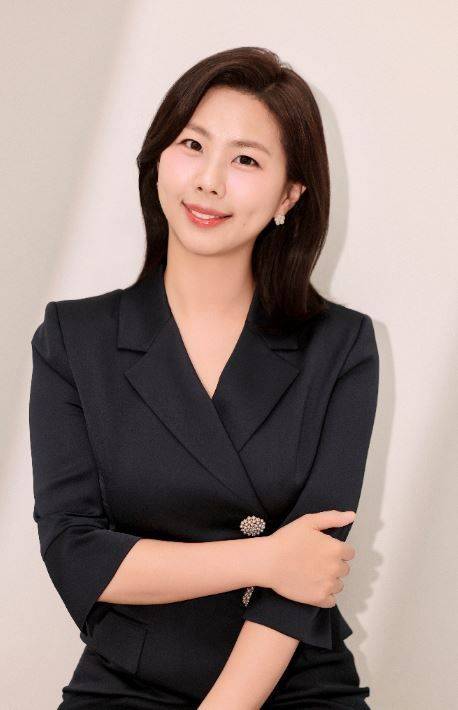 여름방학 특별프로그램 강연자 이현아 작가. 국립현대미술관