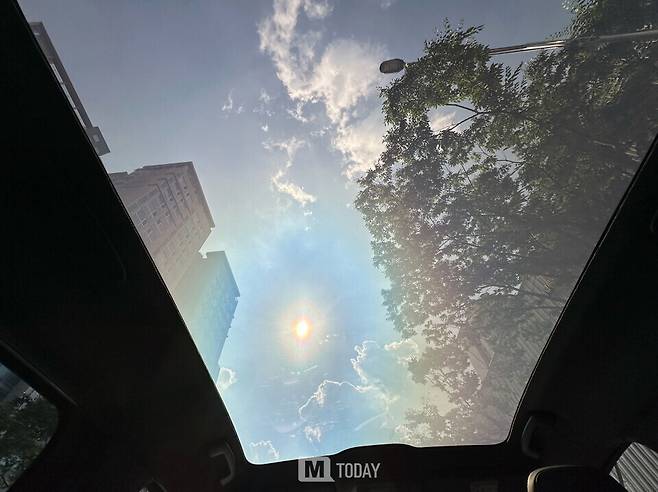 르노 세닉 E-Tech 100% 일렉트릭