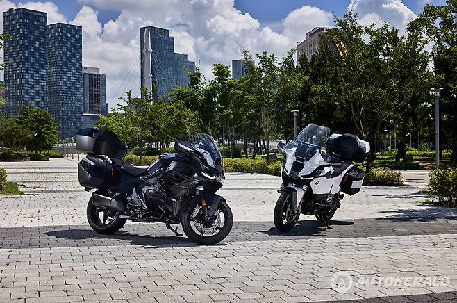 BMW 모토라드가 7년 만에 완전변경을 거친 BMW 뉴 R 1300 RT를 국내 출시한다(출처: BMW 모토라드)
