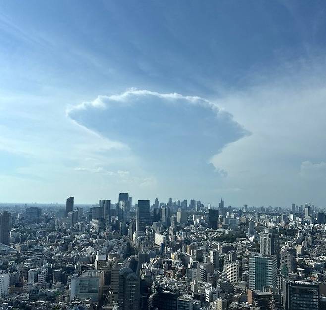 IMG_0778.jpeg 실시간 심상치않은 일본 구름...japan