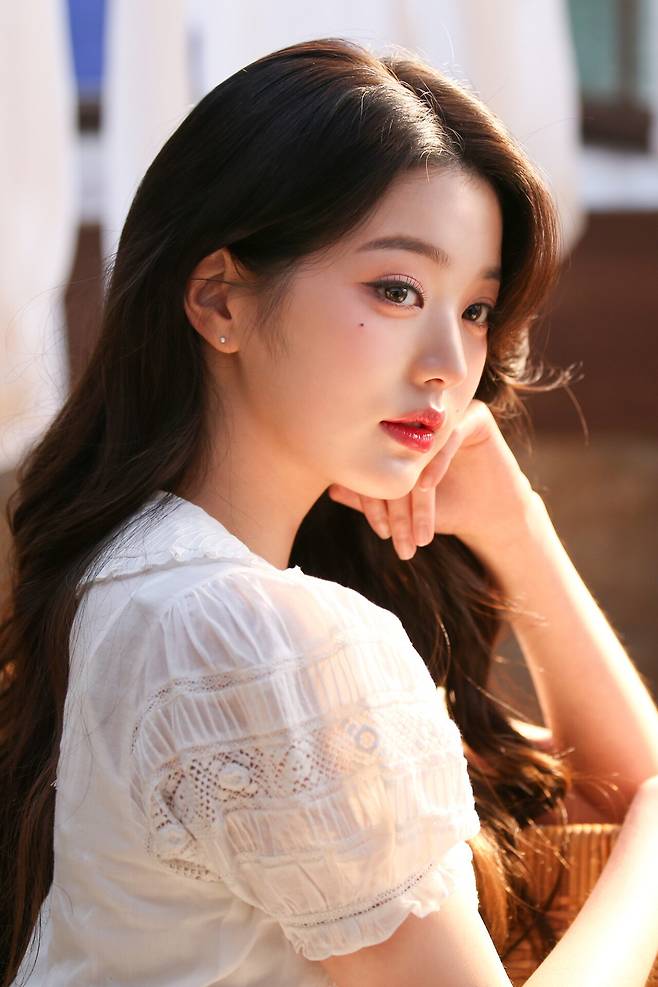 장원영_X_‘다우니’_광고_촬영_현장_비하인드_(6).jpg 장원영 X ‘다우니’ 광고 촬영 현장 비하인드