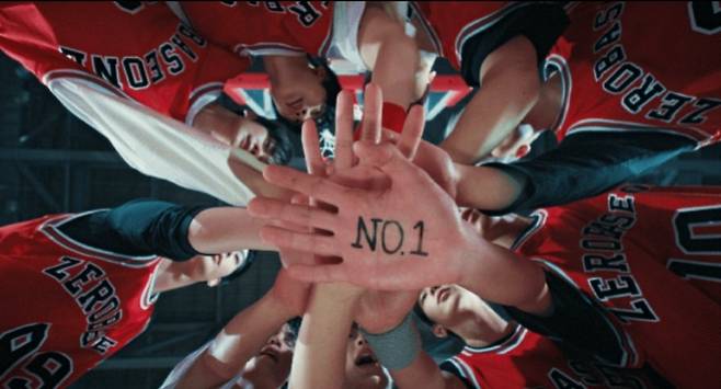 1.jpg 슬램덩크 좀 과하게 가져온 거 아니냐고 말 나오는 남자 아이돌 신곡