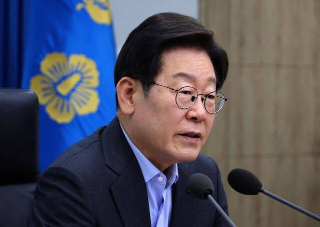 이재명 대통령이 24일 서울 용산 대통령실 청사에서 열린 4차 수석·보좌관 회의에서 발언하고 있다. 김지훈 기자