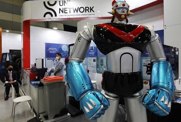 사진은 '2022 4차산업혁명 페스티벌'에 전시된 태권브이 모형. /사진=뉴스1