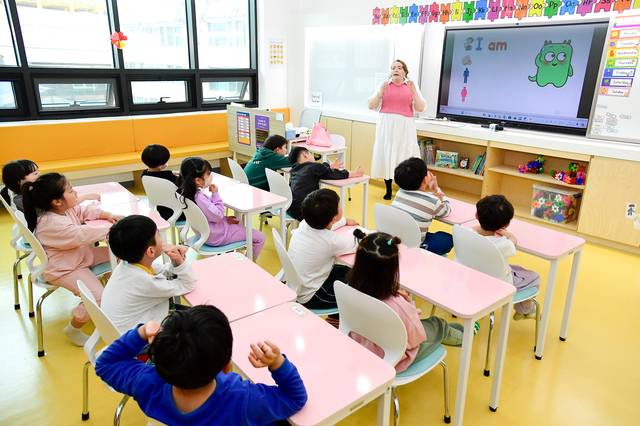 화천커뮤니티센터 돌봄교실 프로그램. 화천군청 제공