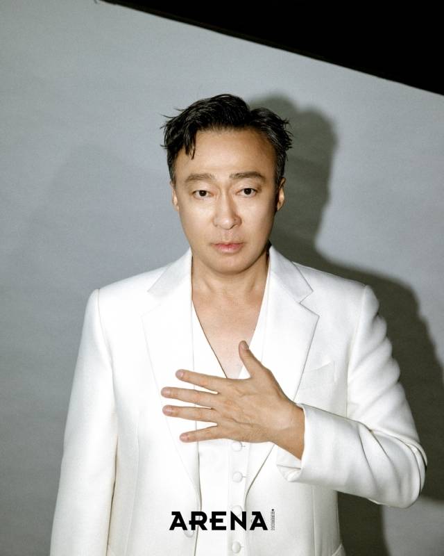 이성민. 사진|아레나 옴므 플러스