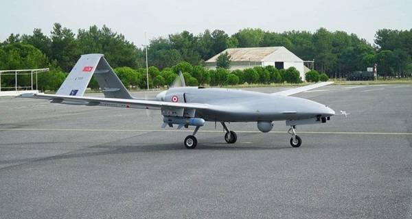터키 바이락타르 무인기