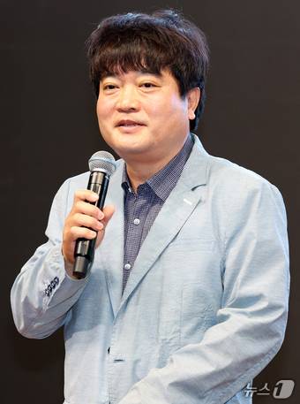 황형원 뉴스1 전북취재본부 본부장이 25일 전북 전주시 시그니처 호텔에서 열린 제13회 전북포럼에서 개회사를 하고 있다. 2025.7.25/뉴스1 ⓒ News1 유경석 기자