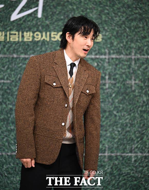 윤계상, 사회자 박경림에 "이렇게 하는 거 맞아!?"
