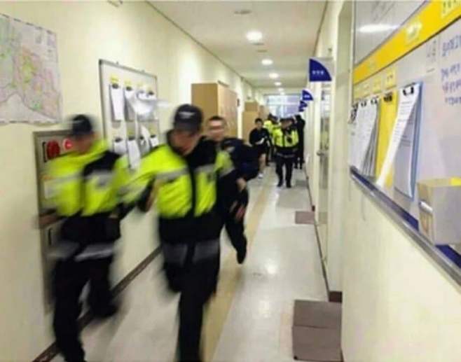 28b9d932da836ff33dec80e741877d6dfb3a646ff7d4a93a32336e669178540db20f