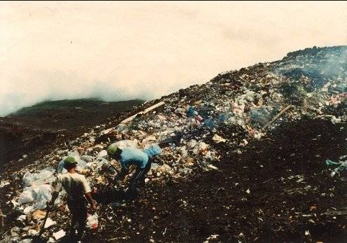 20231004_090555.jpg 세계 제일 더러운 산 1위 세계 제일 더러운 산 1위 .jpg