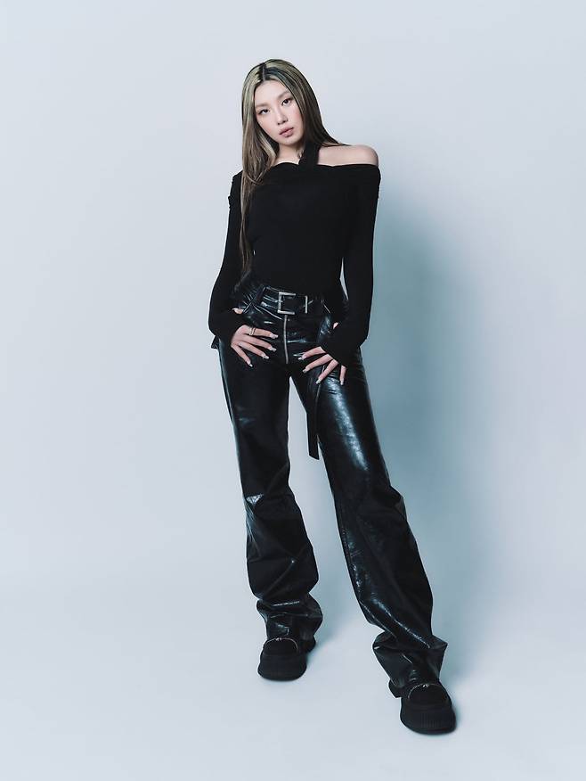 댄서 리정 /사진=더블랙레이블 제공