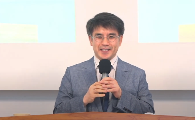 지영준 변호사가 2020년 9월 ‘에스더기도운동’에서 ‘동성애와 이슬람 연대’라는 주제로 특강을 하고 있다. 에스더기도운동 유튜브 갈무리