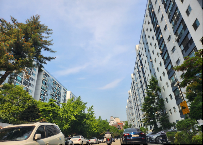 재건축을 추진 중인 방배신삼호 아파트 전경 [사진제공=HDC현대산업개발]