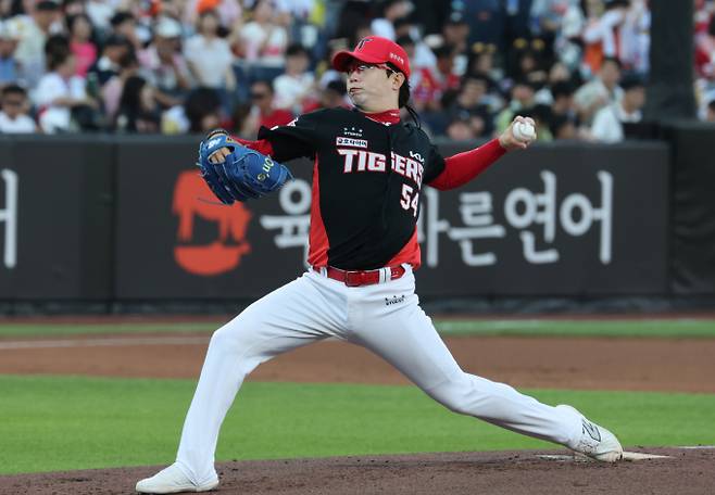 KIA타이거즈 양현종이 송진우에 이어 두번째로 통산 2600이닝을 돌파했다. 사진은 KIA에서 활약 중인 양현종. /사진=뉴스1 /사진=(대전=뉴스1) 김기태 기자