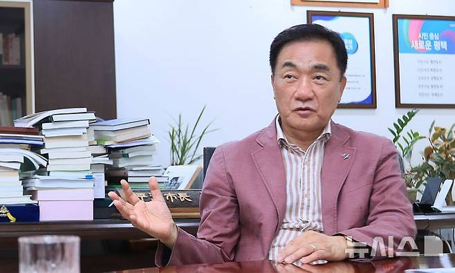 [평택=뉴시스] 정장선 평택시장 (사진=평택시 제공) 2025.07.25.photo@newsi.com