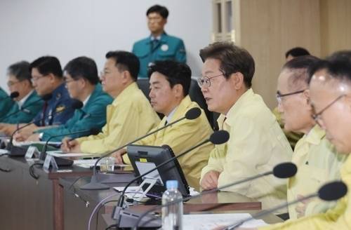 지난달 5일 안전치안점검회의. 연합뉴스