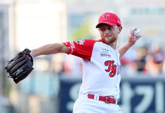 지난해 KIA 대체 외국인 선수로 활약한 라우어. 연합뉴스