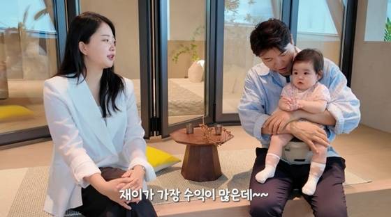 (왼쪽부터)김다예, 박수홍 /사진=유튜브 채널 '박수홍 행복해다홍' 캡처