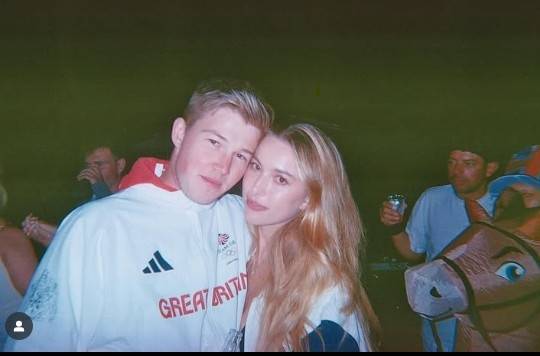 스티브 잡스 막내 딸 이브 잡스와 해리 찰스 커플 [이브 잡스 인스타그램 캡처]