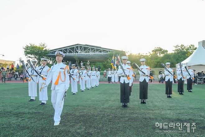 25일 김영관센터 종합운동장에서 '제3회 일강정 상생화합의 날' 기념행사