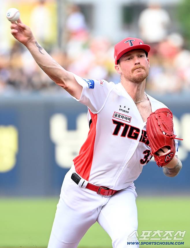 7일 광주KIA챔피언스필드에서 열린 한화와 KIA의 경기, KIA 선발투수 올러가 역투하고 있다. 광주=허상욱 기자wook@sportschosun.com/2025.06.07/