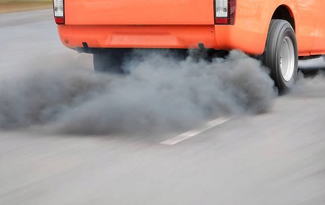 image.png 초미세먼지·디젤 배기가스 치매 위험 높인다…중요 증거 발견