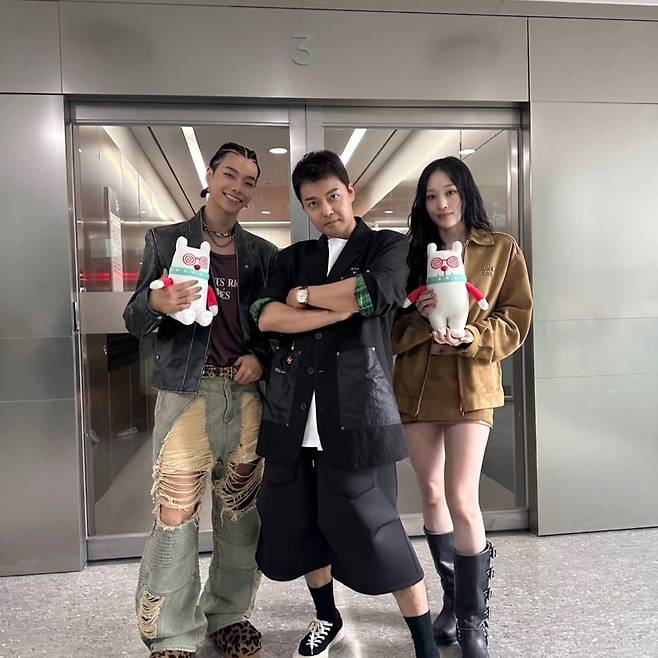 타잔, 전현무, 애니 /사진=전현무 소셜미디어