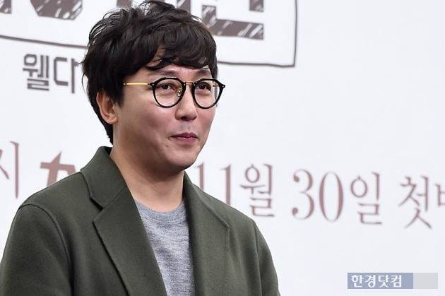 Tak Jae-hoon on a television show