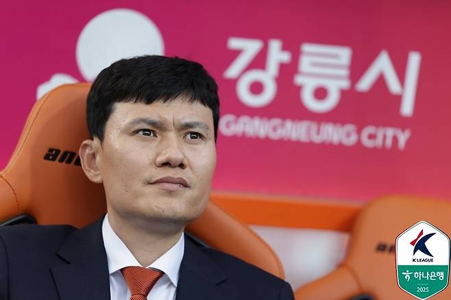 강원 정경호 감독. 제공 | 한국프로축구연맹