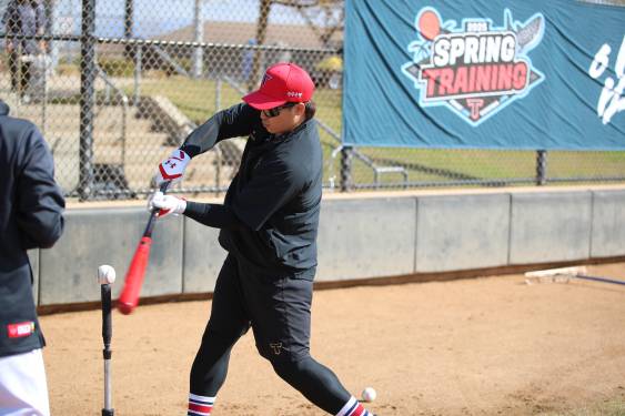 지난 2월 스프링캠프에서 훈련하는 나성범의 모습. KIA 제공